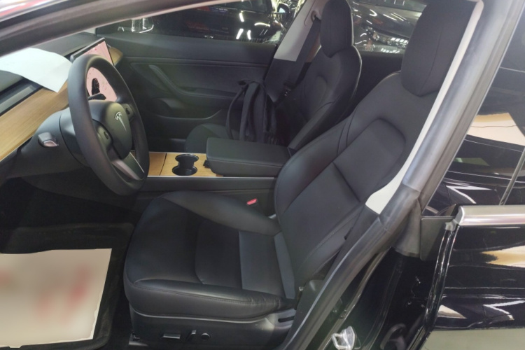 特斯拉 Model 3 2020款 改款 标准续航后驱升级版中控内饰19