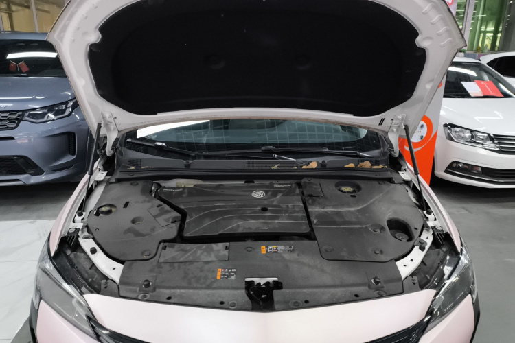 别克 微蓝6 2020款 插电混动 互联智慧型机舱底盘24