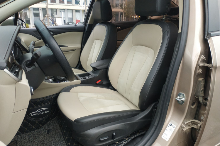 别克 威朗 2018款 三厢 15S 自动领先型局部细节19