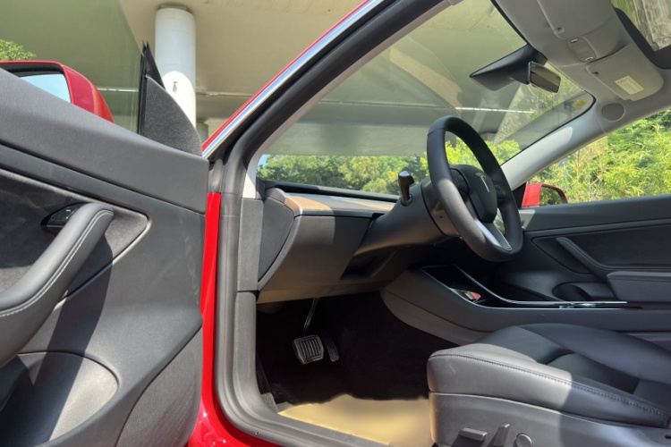 特斯拉 Model 3 2020款 改款 标准续航后驱升级版局部细节9001