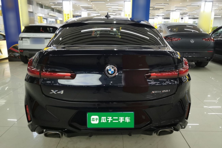 宝马X4 2022款 xDrive 25i M运动套装车身外观6004
