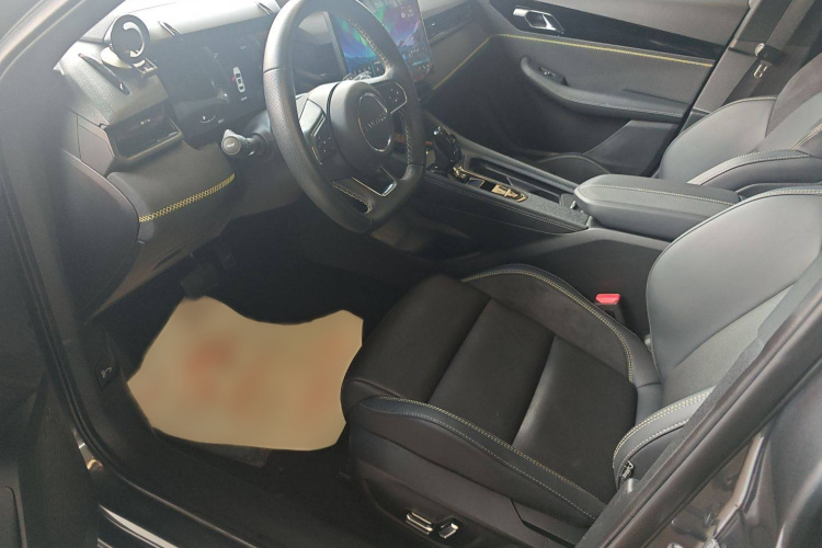 领克03 2023款 2.0TD DCT劲Pro局部细节19