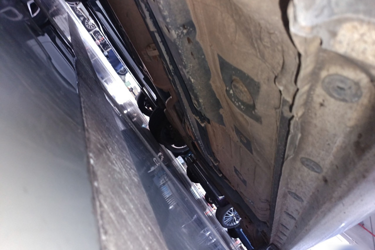 丰田 威驰FS 2021款 1.5L CVT锋驰版局部细节9004