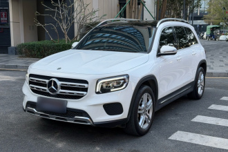 奔驰GLB 2023款 GLB 200 动感型