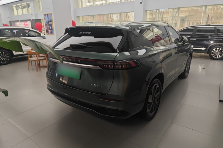 奇瑞 风云T10 2024款 210 奢享版车身外观6004