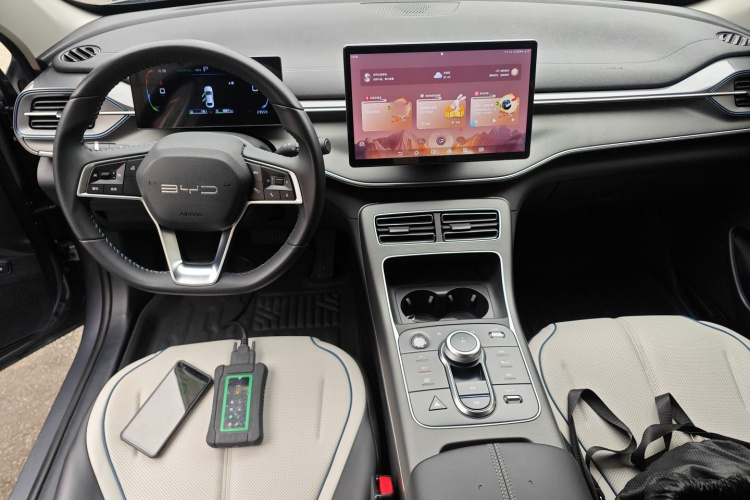 比亚迪 驱逐舰05 2024款 荣耀版 DM-i 55KM 豪华型中控内饰12
