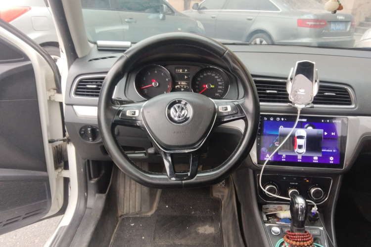 大众 朗逸 2017款 1.6L 自动舒适版中控内饰13