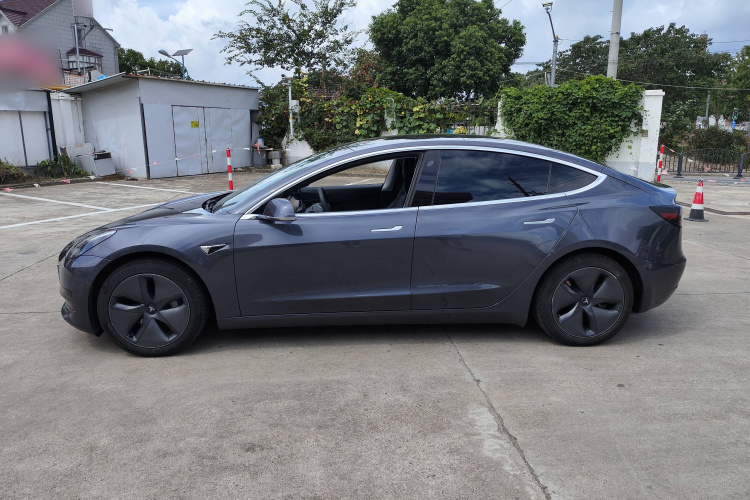 特斯拉 Model 3 2020款 改款 标准续航后驱升级版车身外观6007