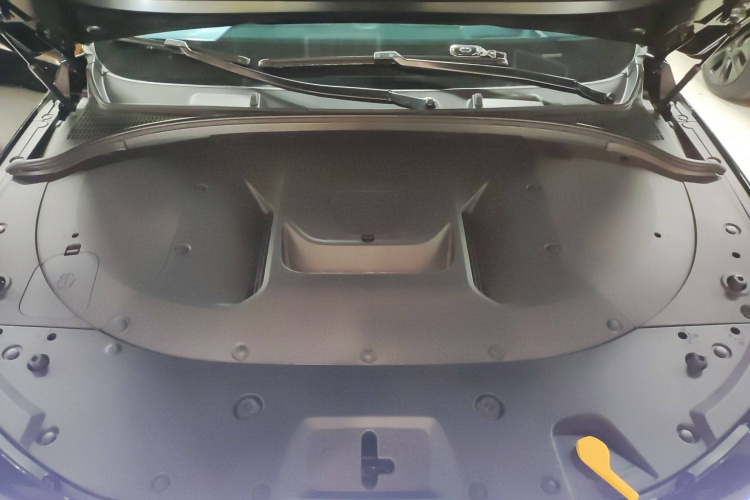 鸿蒙智行 问界M7 2024款 1.5T 智驾四驱Pro版 6座局部细节24