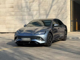 比亚迪 海豹 2022款 650km 四驱性能版