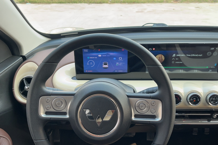 五菱汽车 五菱缤果 2023款 203km 舒享款局部细节14