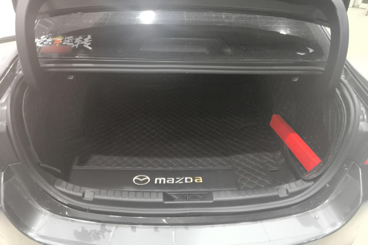 马自达3 昂克赛拉 2023款 2.0L 自动质擎版机舱底盘23