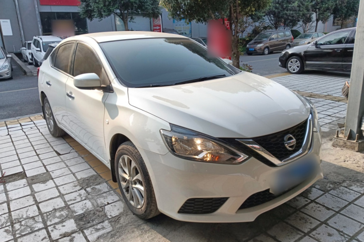 日产 轩逸 2024款 经典 1.6XE CVT舒适版车身外观3