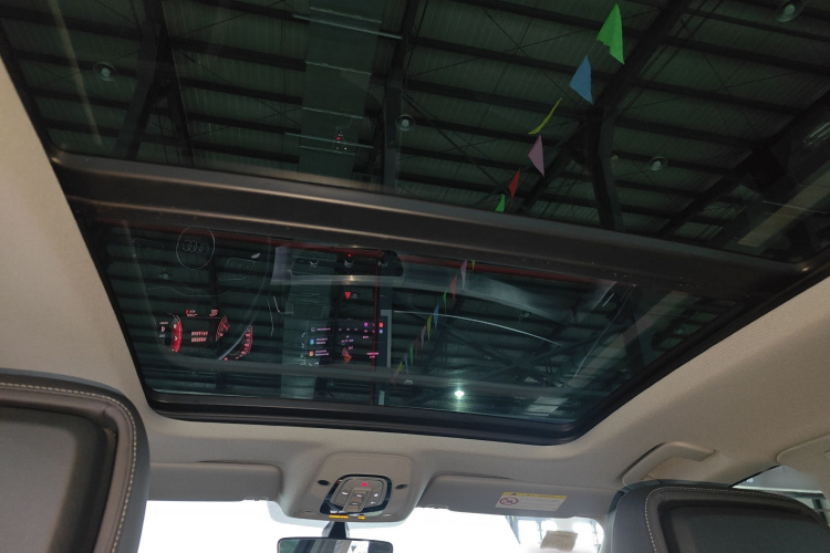 奥迪A4L 2020款 40 TFSI 时尚动感型局部细节22