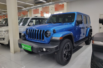 Jeep 牧马人 2022款 2.0T 高地四门版