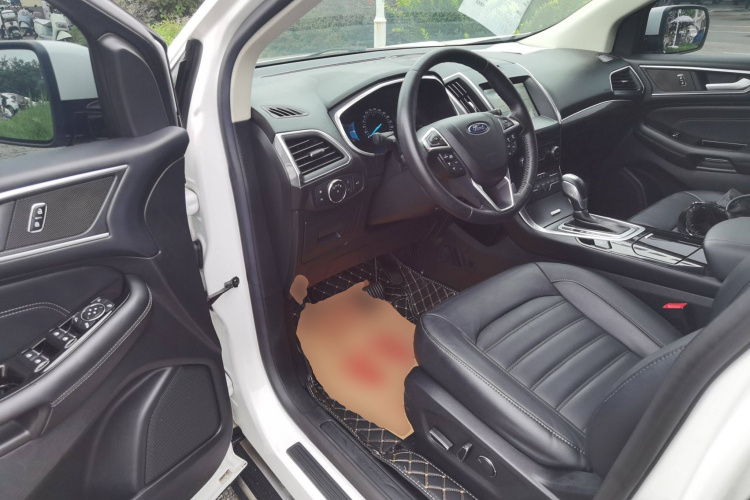 福特 锐界 2018款 EcoBoost 245 两驱豪锐型 7座 国V中控内饰7003