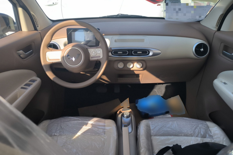 五菱汽车 宏光MINIEV 2025款 四门版 进阶款中控内饰12