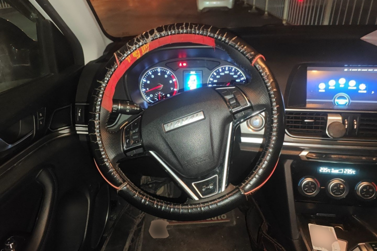 哈弗H6 2019款 运动版 1.5T 自动两驱精英型 国VI中控内饰13