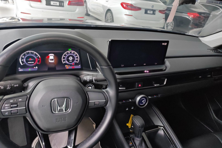 本田 英仕派 2023款 260TURBO 典雅版中控内饰7002