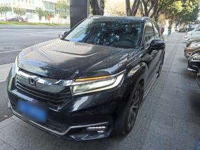 本田 冠道 2017款 240TURBO 两驱豪华版