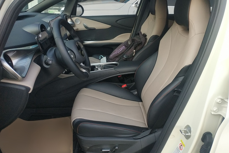 比亚迪 海豚 2023款 420km 自由版中控内饰19