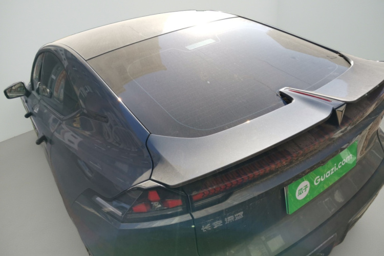 深蓝汽车 深蓝SL03 2023款 515MAX纯电版车身外观5