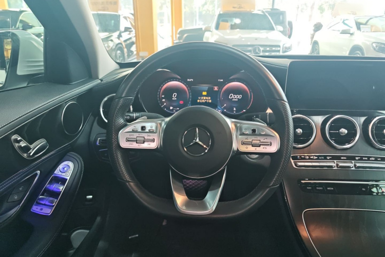 奔驰C级 2020款 改款 C 200 L 时尚型运动版中控内饰13