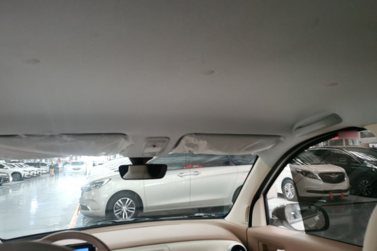 五菱汽车 宏光MINIEV 2025款 四门版 进阶款中控内饰22