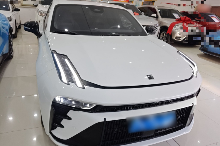 领克03 2023款 1.5TD DCT劲Pro车身外观2