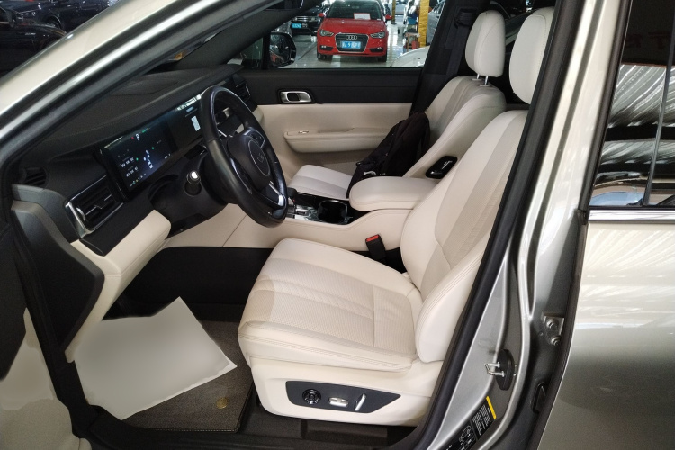 理想汽车 理想ONE 2020款 增程6座版局部细节19