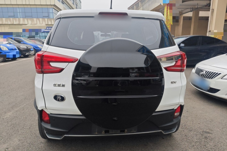 比亚迪 元新能源 2019款 EV535 智联领潮型车身外观6