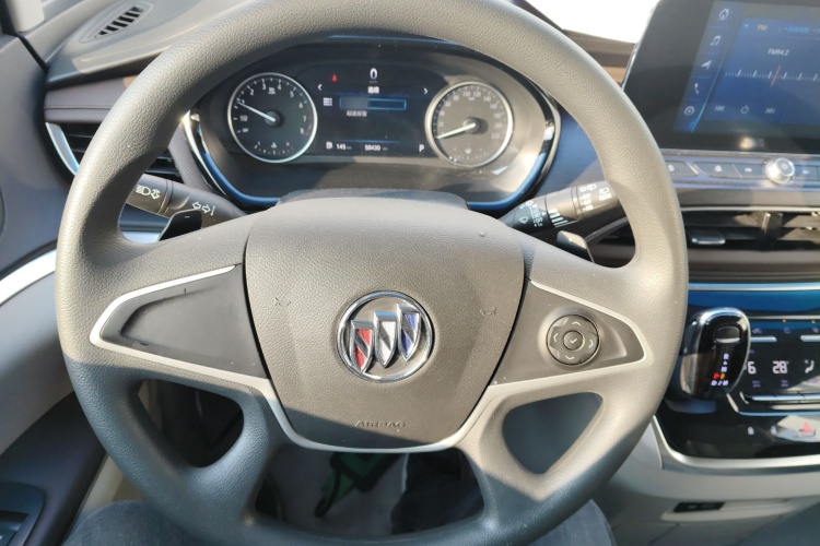 别克GL8 2023款 陆上公务舱 舒适型中控内饰13