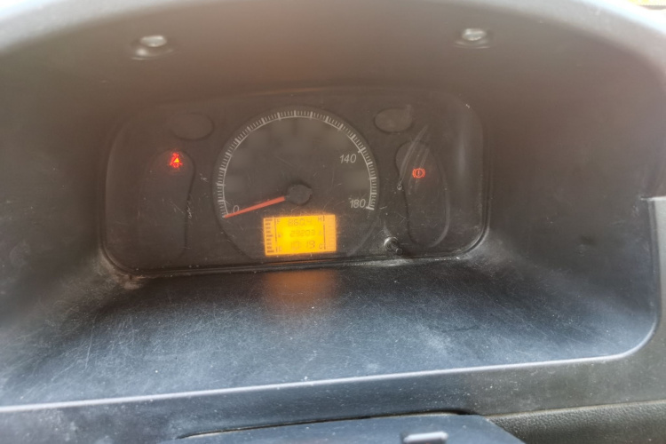 五菱汽车 五菱之光 2020款 1.2L 实用型 国VI LSI局部细节14