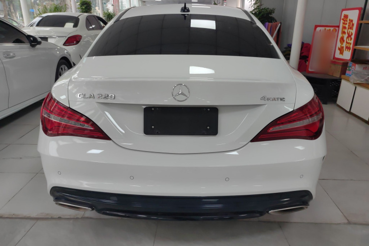 奔驰CLA 2018款 CLA 220 4MATIC车身外观6
