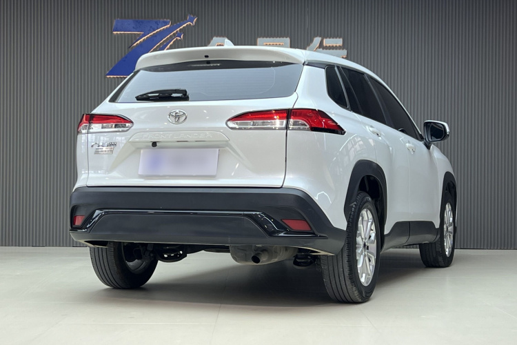 丰田 锋兰达 2023款 2.0L CVT领先版车身外观6001