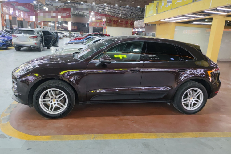 保时捷 2020款 Macan 2.0T车身外观4