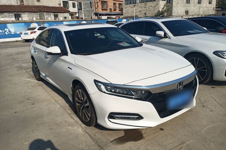 本田 雅阁 2018款 锐·混动 2.0L 锐领版 国VI车身外观3