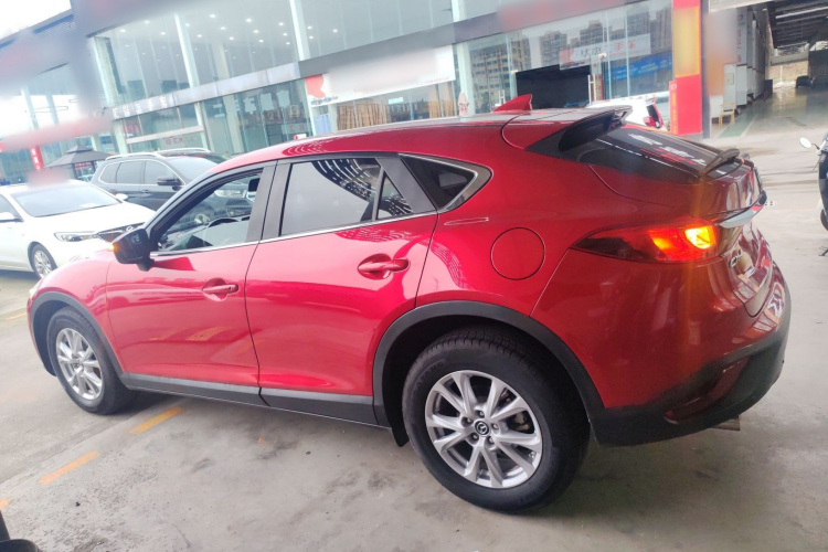 马自达CX-4 2016款 2.0L 自动两驱蓝天品位版车身外观6003