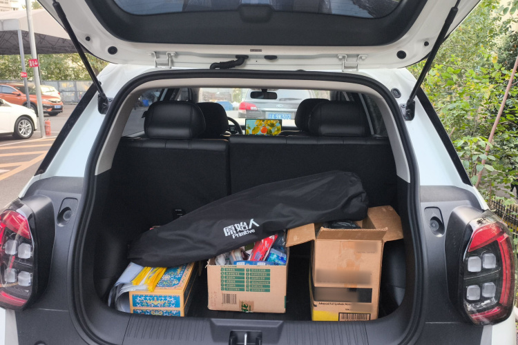 埃安 AION UT 2025款 420智享版机舱底盘23