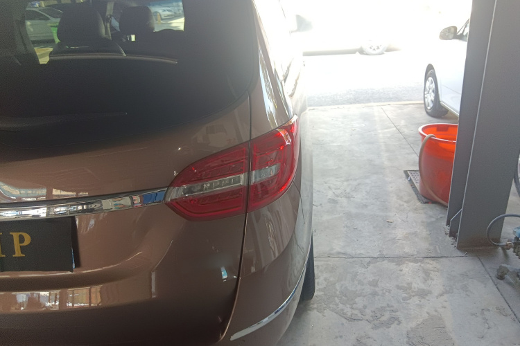 别克GL8 2018款 28T 豪华型 国VI车身外观9