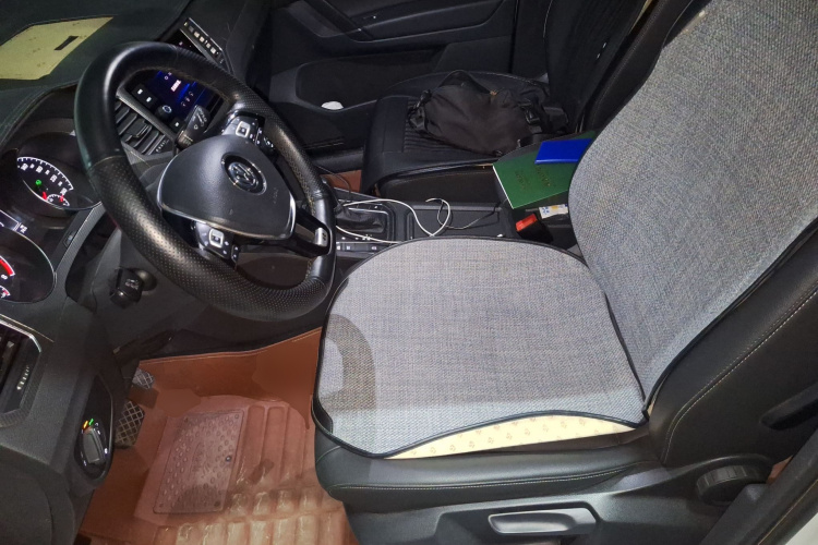 大众 高尔夫·嘉旅 2019款 280TSI 自动好奇型 国V中控内饰19