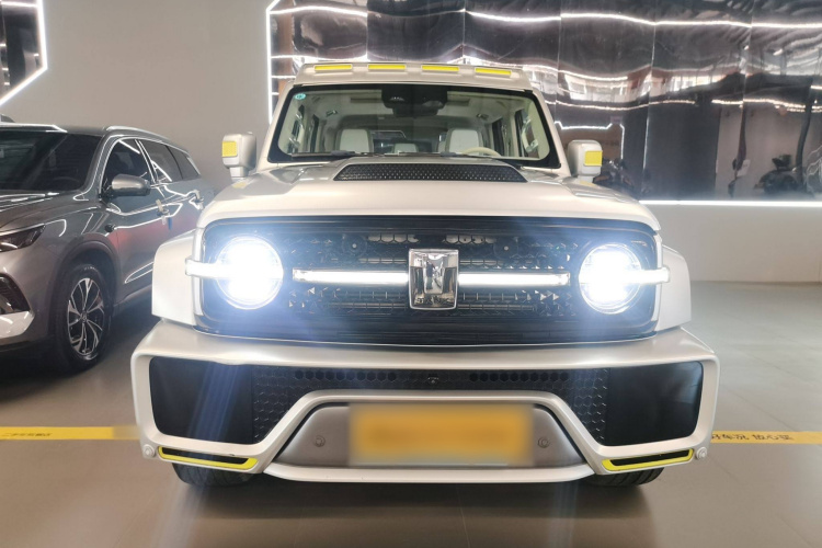 超境汽车 共创坦克300 2021款 2.0T 赛博坦克车身外观6001