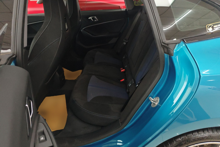 宝马2系(进口) 2021款 225i 四门轿跑车 M运动曜夜套装中控内饰7004