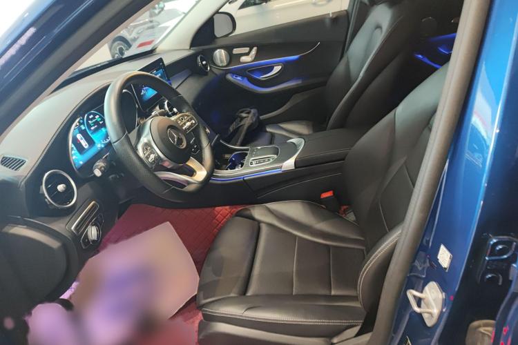 奔驰C级 2020款 改款 C 260 L 运动版局部细节19