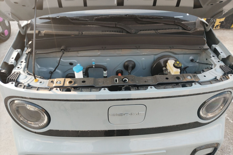 吉利银河 2025款 210km 熊猫卡丁局部细节24