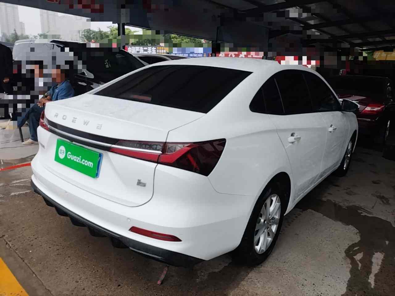 荣威i5 2023款 1.5L 手动舒享版(5)