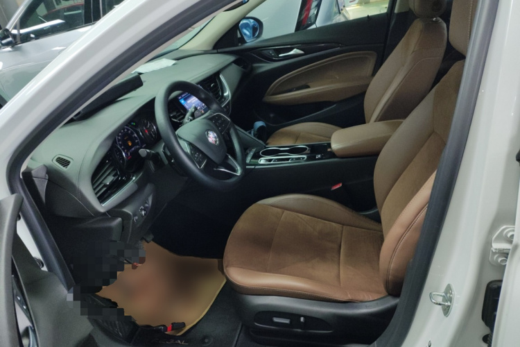 别克 君威 2020款 552T 豪华型中控内饰19