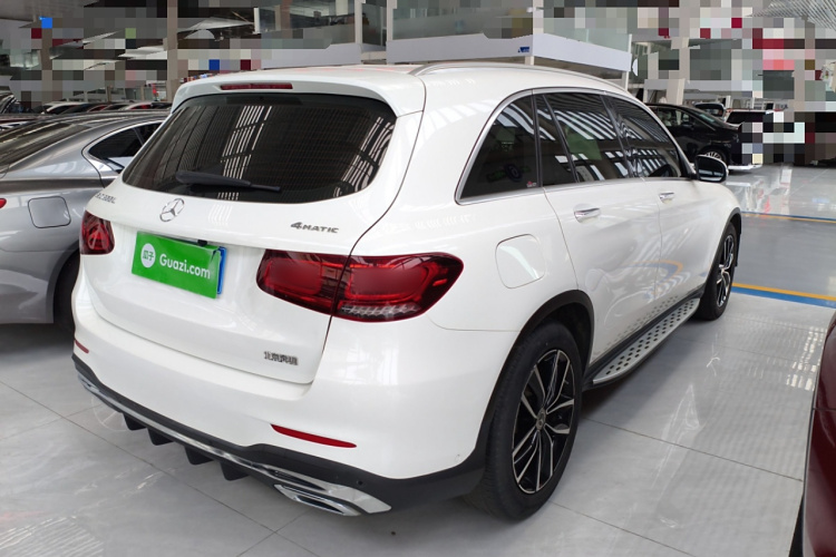 奔驰GLC 2020款 改款 GLC 300 L 4MATIC 动感型车身外观7