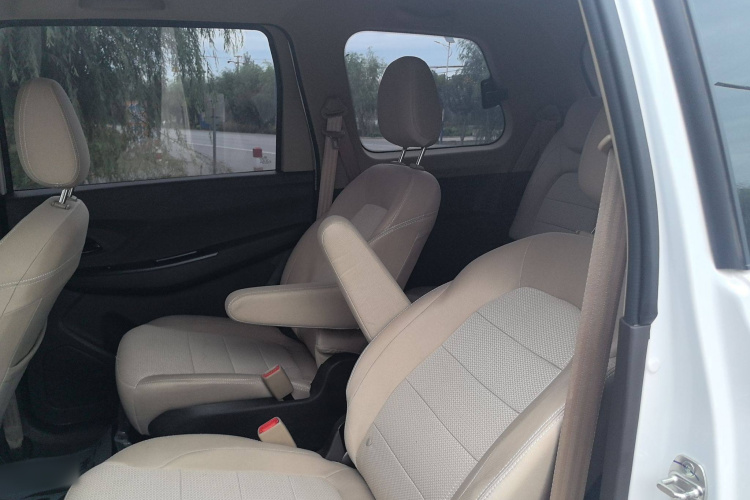 五菱汽车 五菱宏光 2021款 1.5L S标准型LAR中控内饰7007