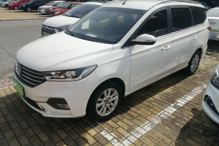 宝骏360 2018款 1.5L 自动精英型 国V车身外观6003